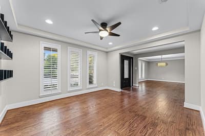 9656 Ravensway Drive, Dallas TX 75238 - Photo 4