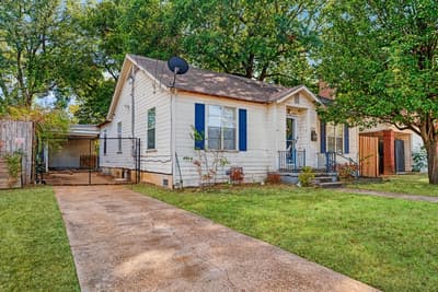 2044 Cleveland Street, Paris TX 75460
