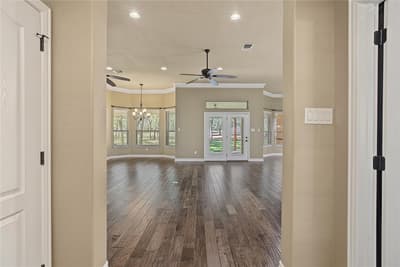 6104 Temple Oaks Court, Granbury TX 76049 - Photo 5