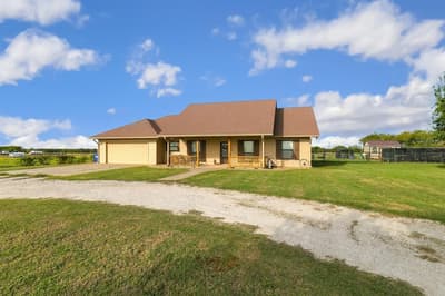525 County Road 237, Gainesville TX 76240 - Photo 2