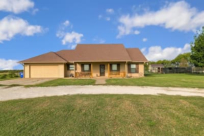525 County Road 237, Gainesville TX 76240