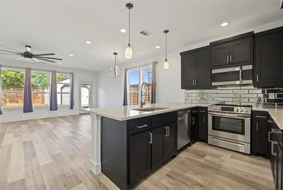 6510 Windward View Drive, Rowlett TX 75088 - Photo 2