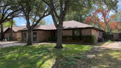 749 James Circle, Burleson TX 76028 - Photo 2