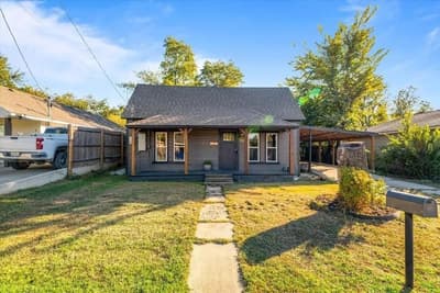 306 Hall Street, Whitesboro TX 76273