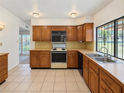 1226 Sequoia Drive, DeSoto TX 75115 - Photo 2