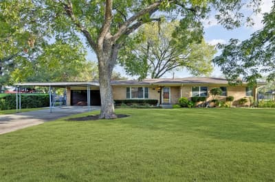 7305 Coronet Avenue, North Richland Hills TX 76180