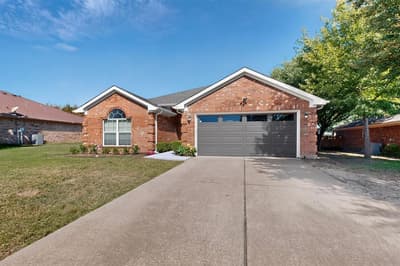 317 Sagebrush Lane, Waxahachie TX 75165 - Photo 3