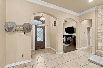 321 Canterbury Road, Waco TX 76712 - Photo 2