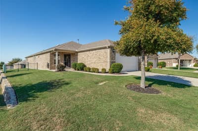 1898 Beachside Drive, Frisco TX 75036 - Photo 3