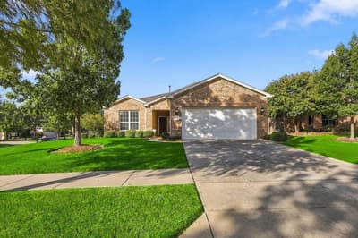 6009 Prairie Bend Lane, Frisco TX 75036 - Photo 2