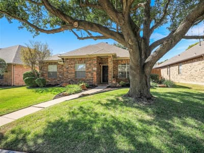 9021 Azinger Drive, Plano TX 75025 - Photo 2