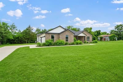 646 County Road 4109, Greenville TX 75401