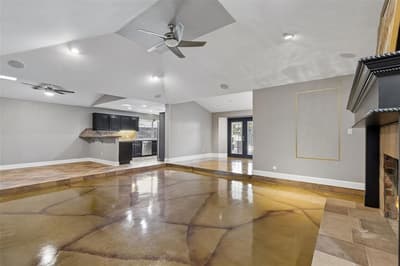 5945 Diamond Oaks Drive S, Haltom City TX 76117 - Photo 4
