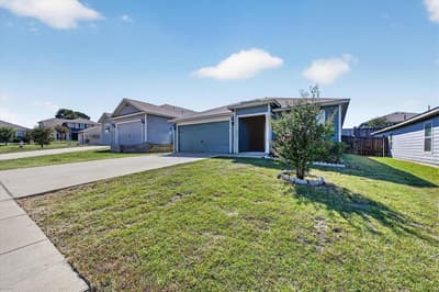 14276 Greenhaw Lane, Dallas TX 75253 - Photo 2