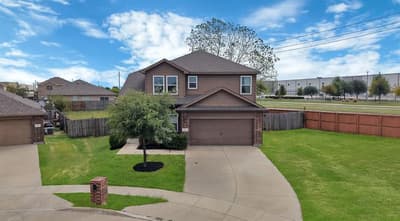 8641 Fawn Hill Court, Fort Worth TX 76134 - Photo 2