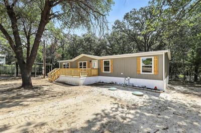 131 Kelly Court, Azle TX 76020 - Photo 3