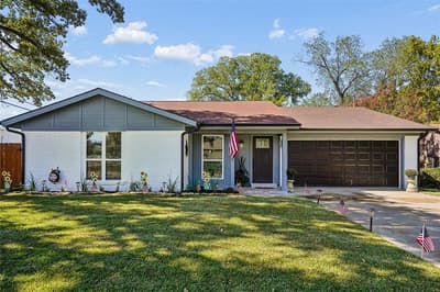 700 Del Mar Lane, Arlington TX 76012