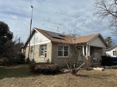 1809 9th Street, Brownwood TX 76801 - Photo 3