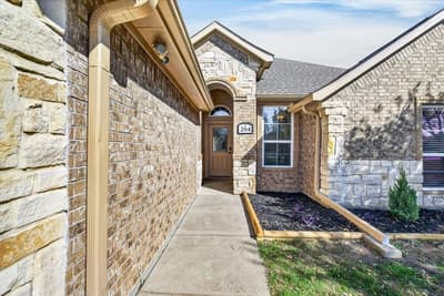 204 Bounding Main Street, Gun Barrel City TX 75156 - Photo 3