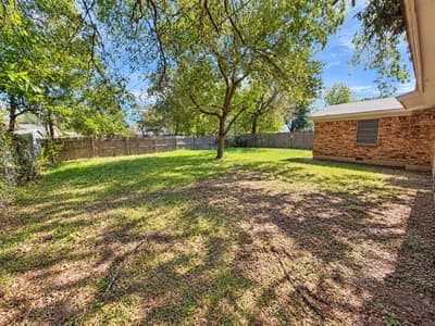 5641 Conlin Drive, Fort Worth TX 76134 - Photo 5