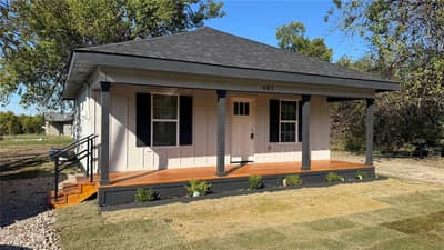 401 E Sanger Street, Celeste TX 75423
