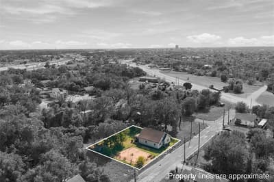 1703 Arra Street, Waco TX 76704 - Photo 2