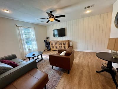 205 E Cardinal Street, Ector TX 75439 - Photo 3