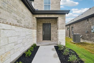 732 Ashley Gardens Drive, Forney TX 75126 - Photo 3
