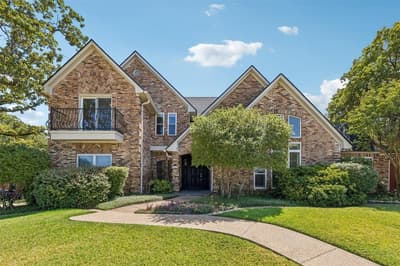 6512 Shorewood Drive, Arlington TX 76016