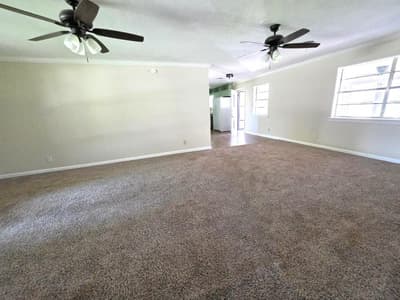 912 Penrod Drive, Granbury TX 76048 - Photo 4