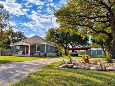 1708 W Main Street, Gatesville TX 76528