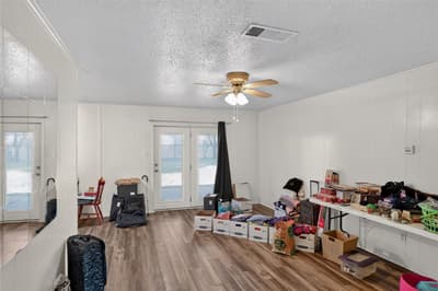 1305 Montclair Street, Arlington TX 76015 - Photo 2