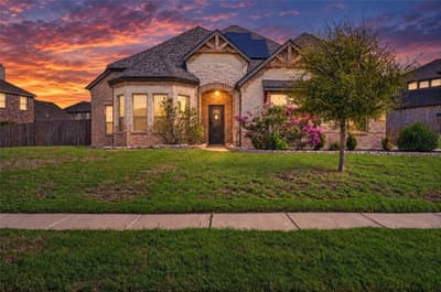 1937 Manzana Way, Burleson TX 76028