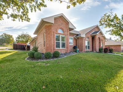 3324 Timber Grove Drive, Bedford TX 76021 - Photo 2