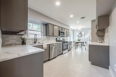 3017 San Medina Avenue, Dallas TX 75228