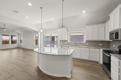 513 Mitchell Boulevard, Weatherford TX 76087 - Photo 2