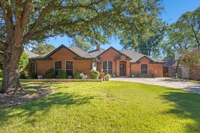 6205 Brookstone Drive, Arlington TX 76001