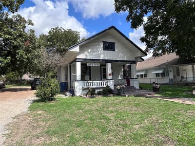 309 W Page Avenue, Dallas TX 75208 - Photo 2