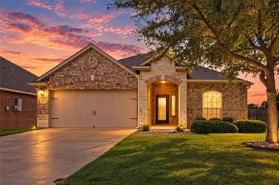 13121 Tower Lane, Crowley TX 76036