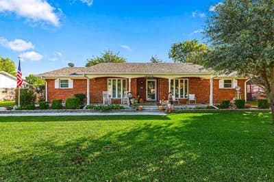 2004 Maplewood Drive, Gainesville TX 76240