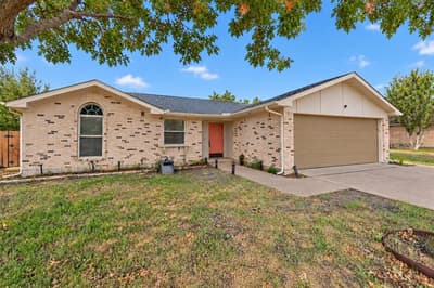 907 Crest Park Drive, Garland TX 75042