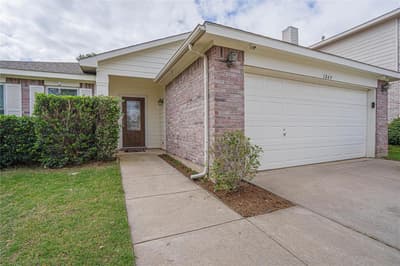 1049 Silver Spur Lane, Fort Worth TX 76179