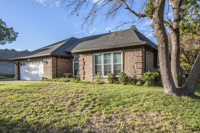 4001 Brownwood Lane, Arlington TX 76017 - Photo 3