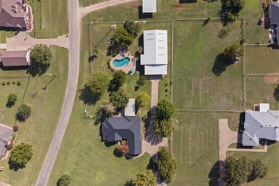324 Highpoint Road, Burleson TX 76028