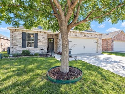 10028 Calcite Drive, Fort Worth TX 76131 - Photo 3