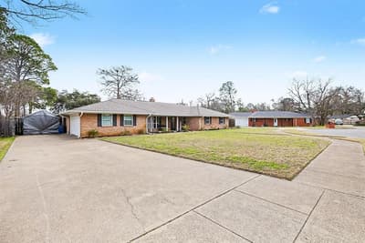 1603 Miller Court, Pantego TX 76013 - Photo 2