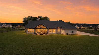 1406 Kara Trail, Van Alstyne TX 75495 - Photo 3