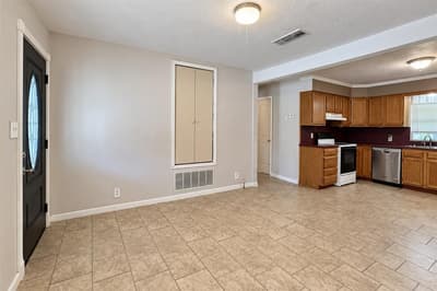 623 Mckinney Avenue, Princeton TX 75407 - Photo 5
