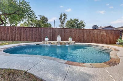 714 Hill City Drive, Duncanville TX 75116 - Photo 2