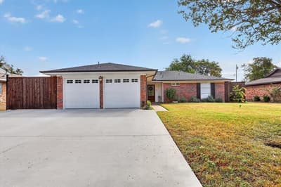 714 Hill City Drive, Duncanville TX 75116